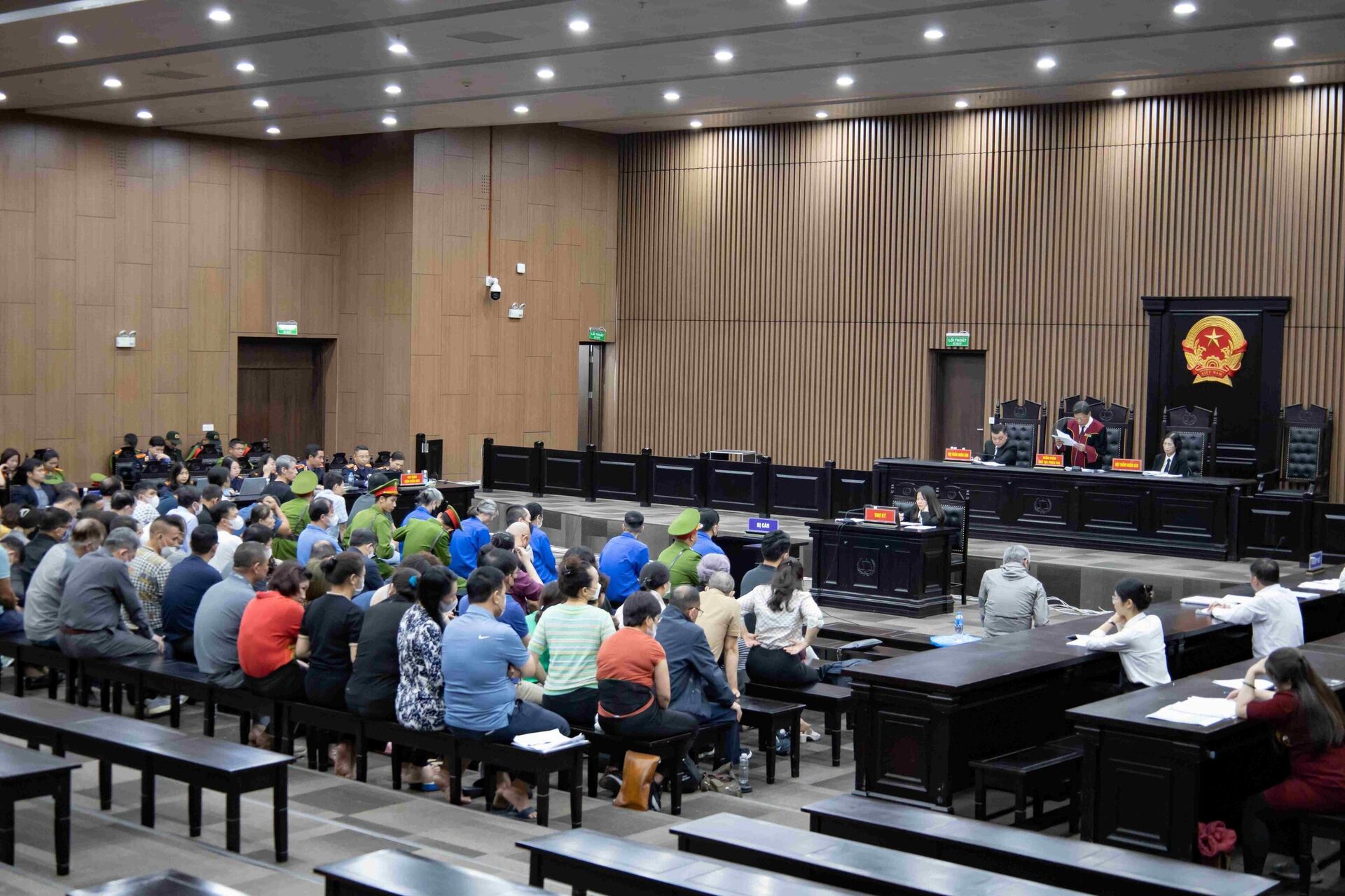 Toàn cảnh phiên tuyên án - Sputnik Việt Nam, 1920, 12.11.2025