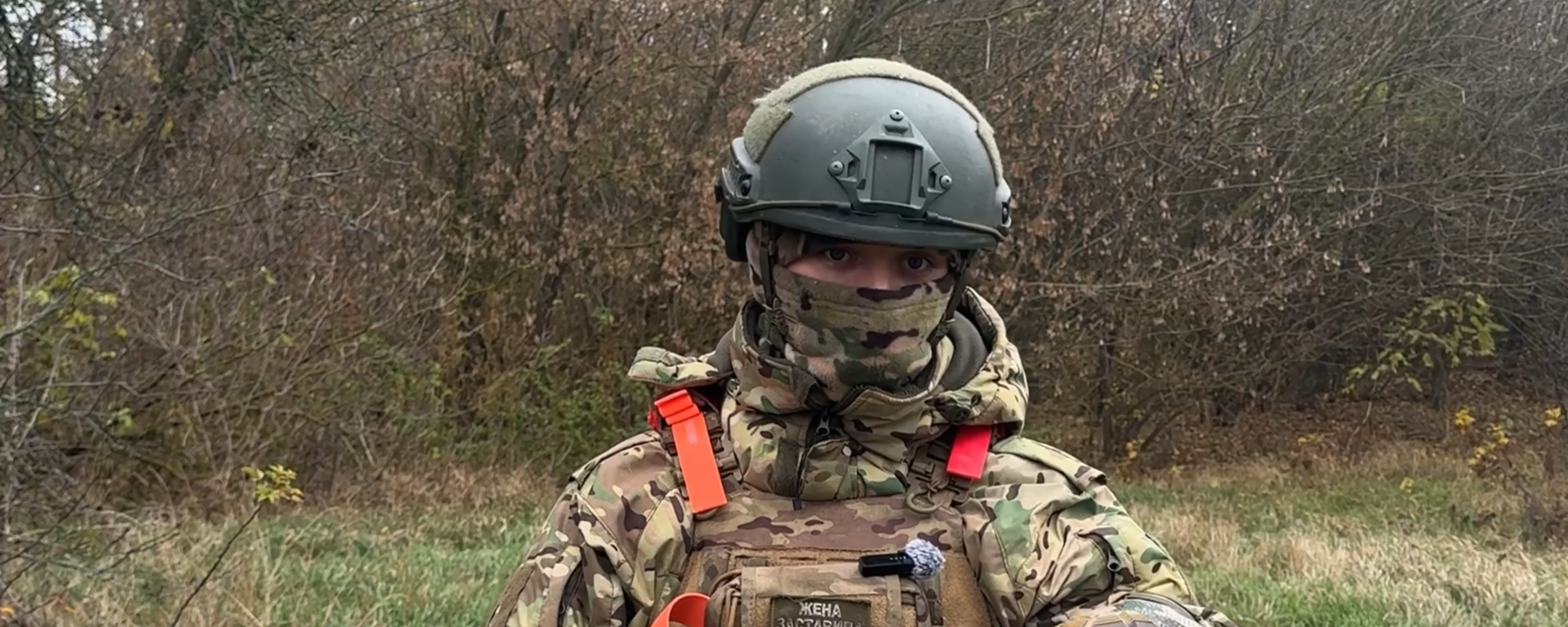 Một binh sĩ Nga sống sót sau hai đợt tấn công bằng drone và năm ngày pháo kích ở hướng Zaporozhye - Sputnik Việt Nam, 1920, 12.11.2025