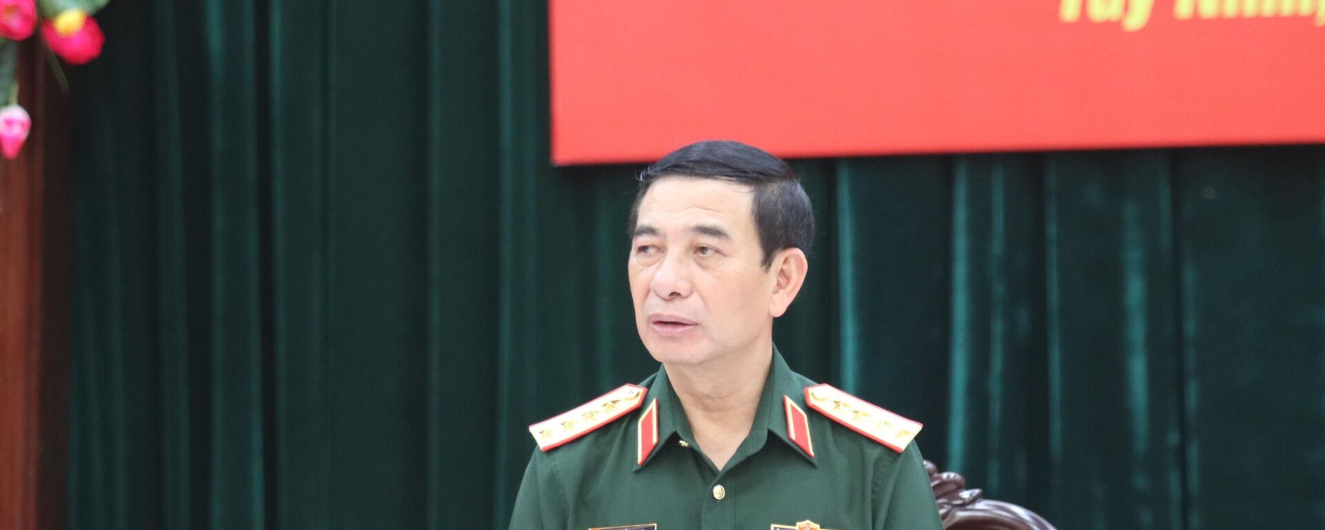 Đại tướng Phan Văn Giang, Bộ trưởng Bộ Quốc phòng, phát biểu tại buổi làm việc với Sư đoàn 5, Quân khu 7 - Sputnik Việt Nam, 1920, 12.11.2025