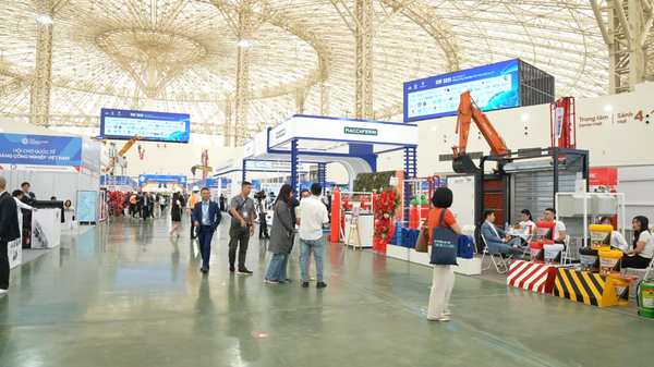 Việt Nam đang “lập trình” cho tương lai công nghiệp của chính mình - Sputnik Việt Nam