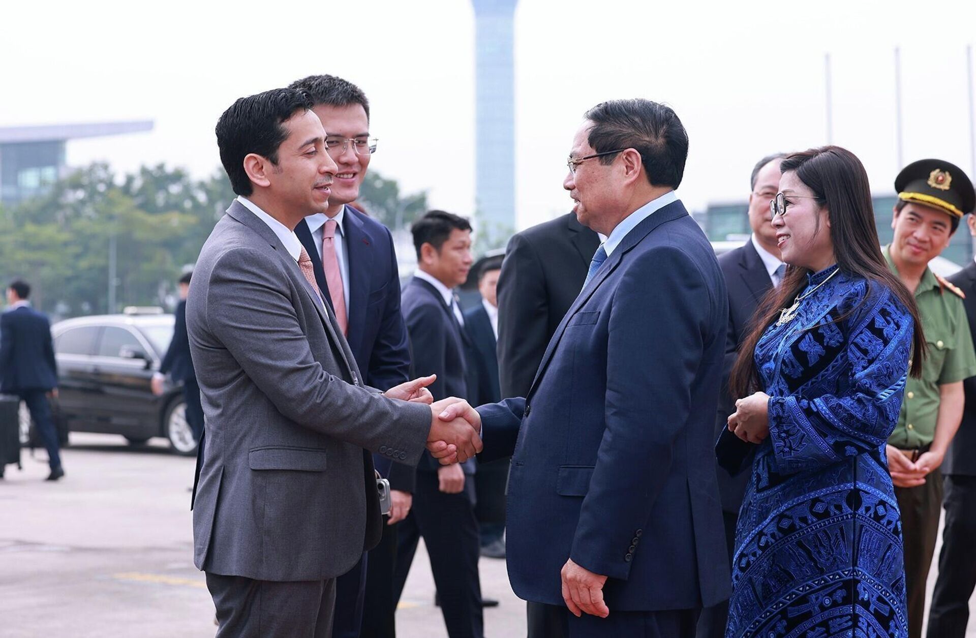 Lễ tiễn Thủ tướng Phạm Minh Chính và Phu nhân Lê Thị Bích Trân tại sân bay quốc tế Nội Bài - Sputnik Việt Nam, 1920, 16.11.2025