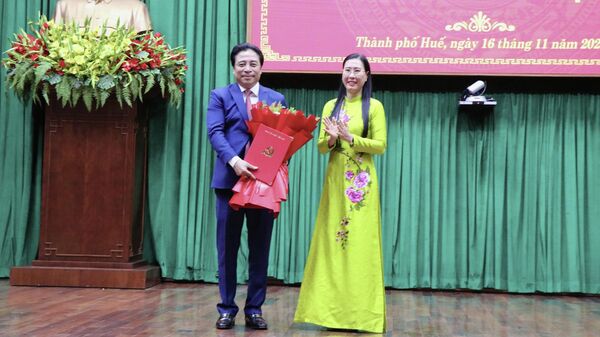 Điều động, chỉ định ông Nguyễn Khắc Toàn giữ chức Phó Bí thư Thành uỷ Huế - Sputnik Việt Nam