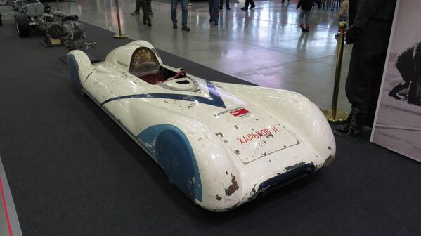 Liên Xô đã sản xuất những chiếc xe cực nhanh. Chiếc Kharkov-L2 phá kỷ lục (1955), được phát triển bởi tay đua Eduard Laurent - Sputnik Việt Nam