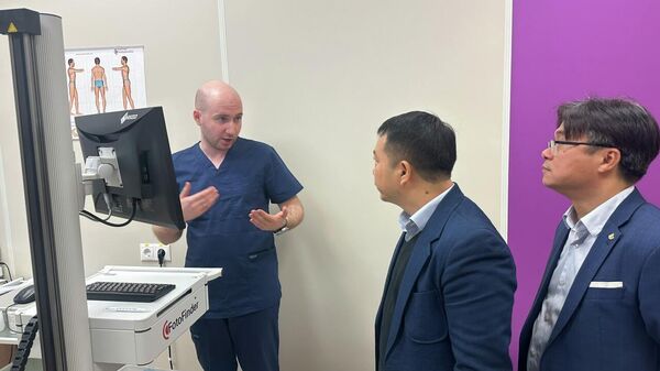 Đoàn doanh nghiệp y tế Việt Nam đã có chuyến công tác tại St. Petersburg, kết hợp thăm và tìm hiểu hoạt động các cơ sở nghiên cứu, điều trị ung thư  - Sputnik Việt Nam