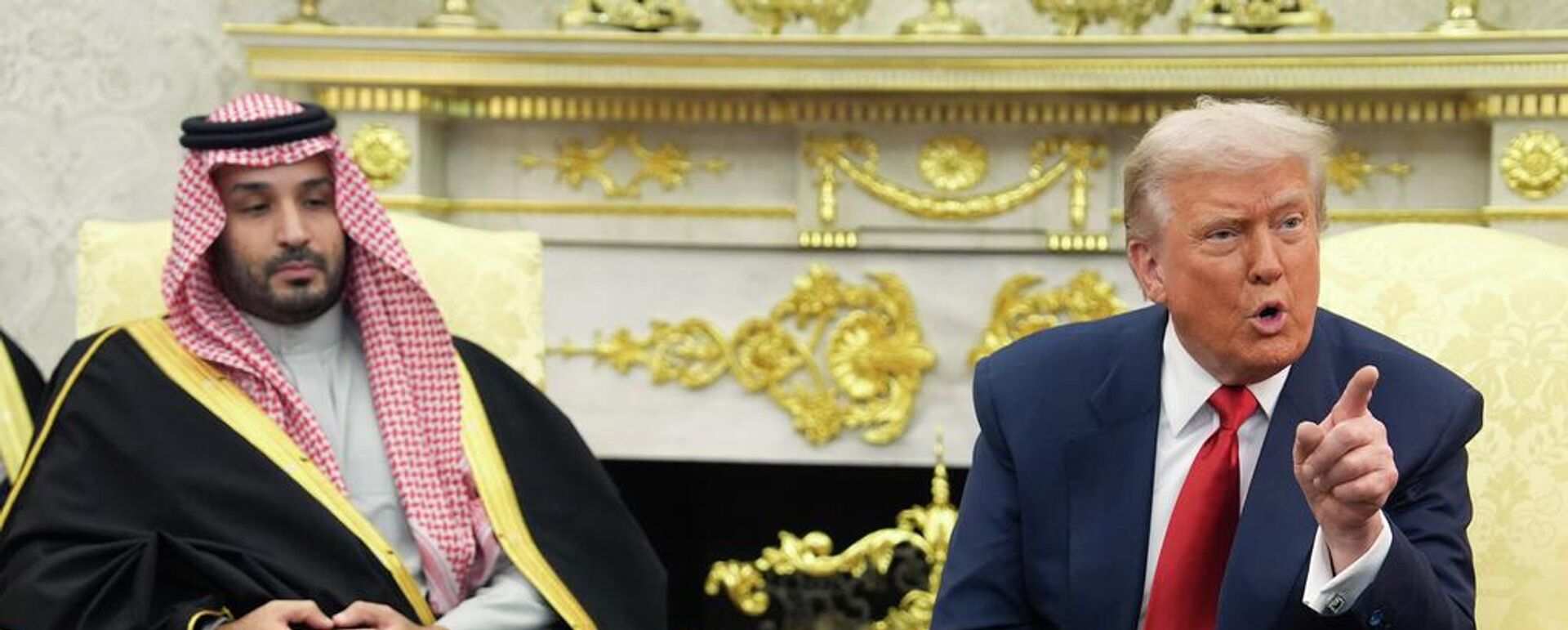 Tổng thống Mỹ Trump tiếp Thái tử Ả Rập Xê Út Mohammed bin Salman tại Nhà Trắng - Sputnik Việt Nam, 1920, 19.11.2025