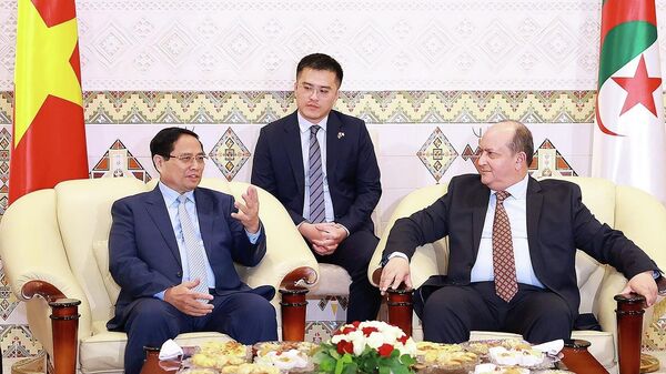 Lễ đón Thủ tướng Phạm Minh Chính thăm chính thức Algeria - Sputnik Việt Nam