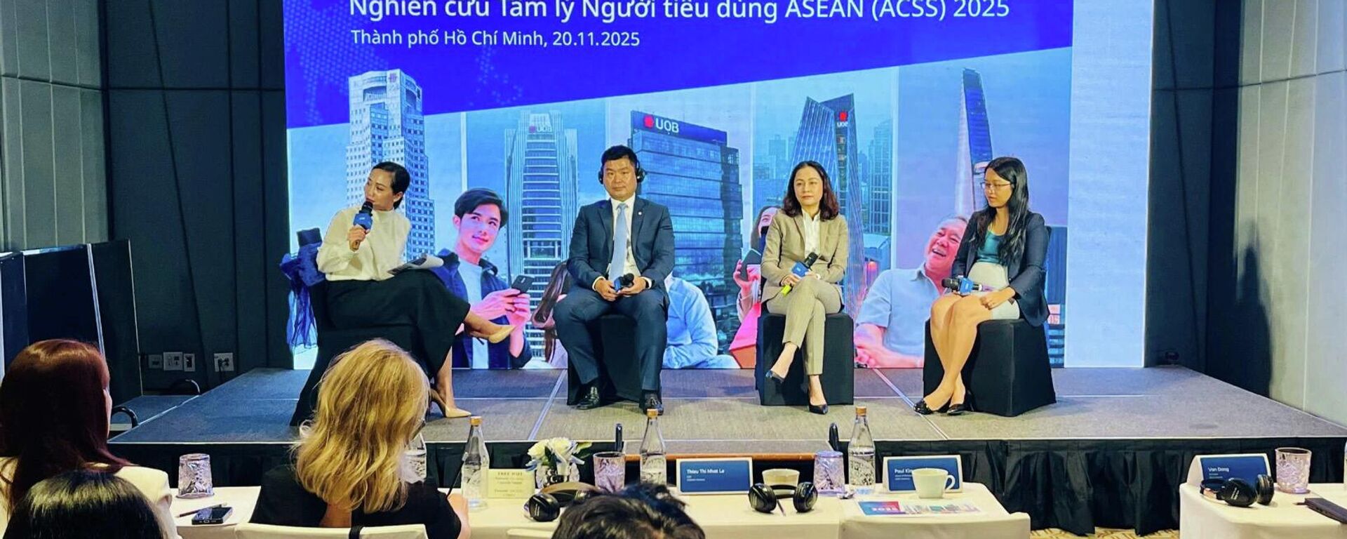 Chuyên gia chia sẻ về tâm lý người tiêu dùng Việt Nam tại sự kiện mới đây, diễn ra ở TPHCM  - Sputnik Việt Nam, 1920, 20.11.2025