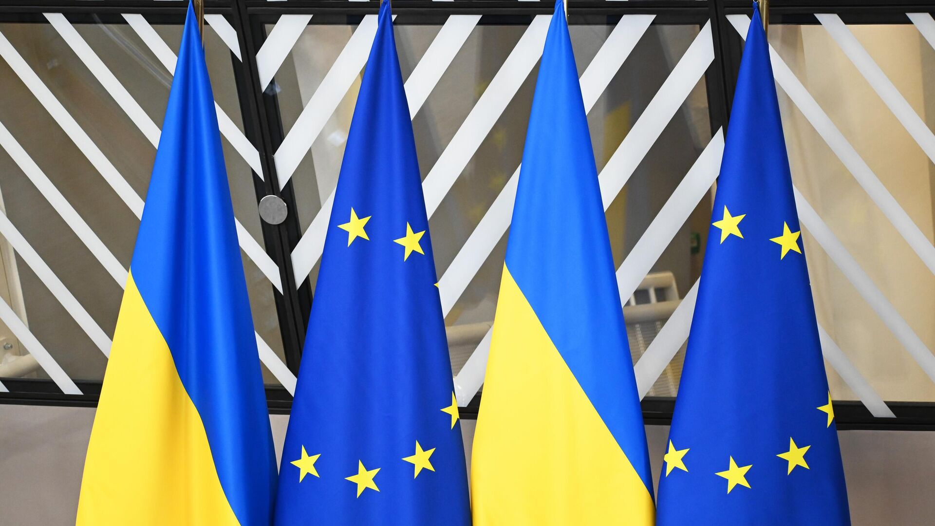 Ukraina và Liên minh Châu Âu Ukraina và Liên minh Châu Âu - Sputnik Việt Nam, 1920, 24.11.2025