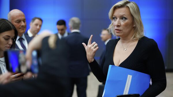 Đại diện chính thức của Bộ Ngoại giao Nga, bà Maria Zakharova - Sputnik Việt Nam