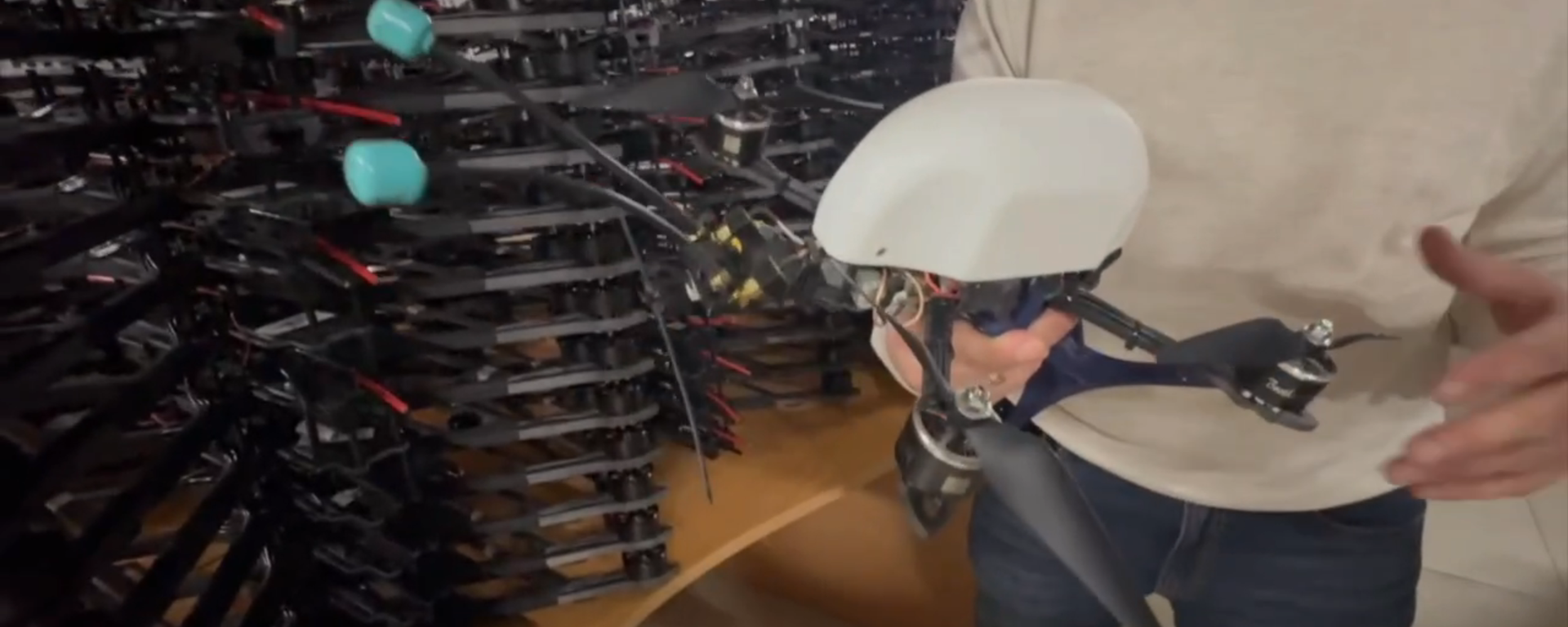 Nhà phát triển của Nga chế tạo drone đánh chặn tốc độ cao để đối phó UAV Ukraina - Sputnik Việt Nam, 1920, 25.11.2025