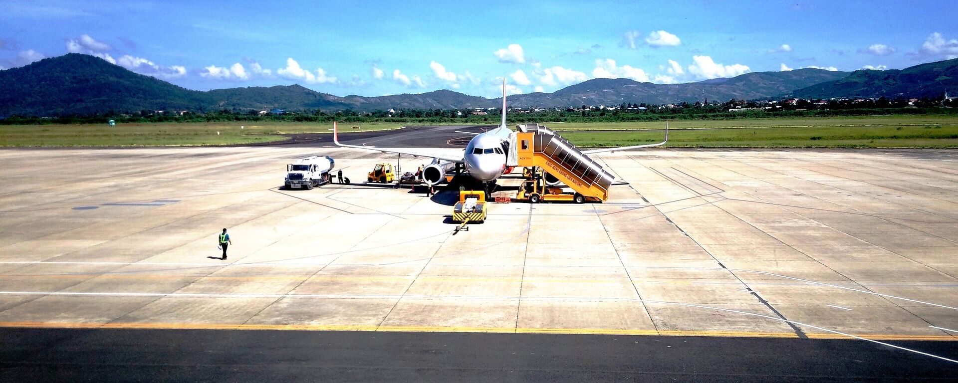 Sân bay Liên Khương - Sputnik Việt Nam, 1920, 25.11.2025