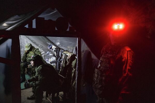 Điểm quan sát không phận của quân đội Nga tại hướng Krasnyi Lyman trong Chiến dịch quân sự đặc biệt - Sputnik Việt Nam