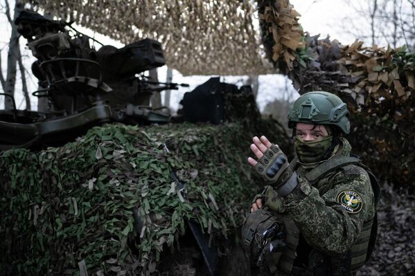 Điểm quan sát không phận của quân đội Nga tại hướng Krasnyi Lyman trong Chiến dịch quân sự đặc biệt - Sputnik Việt Nam