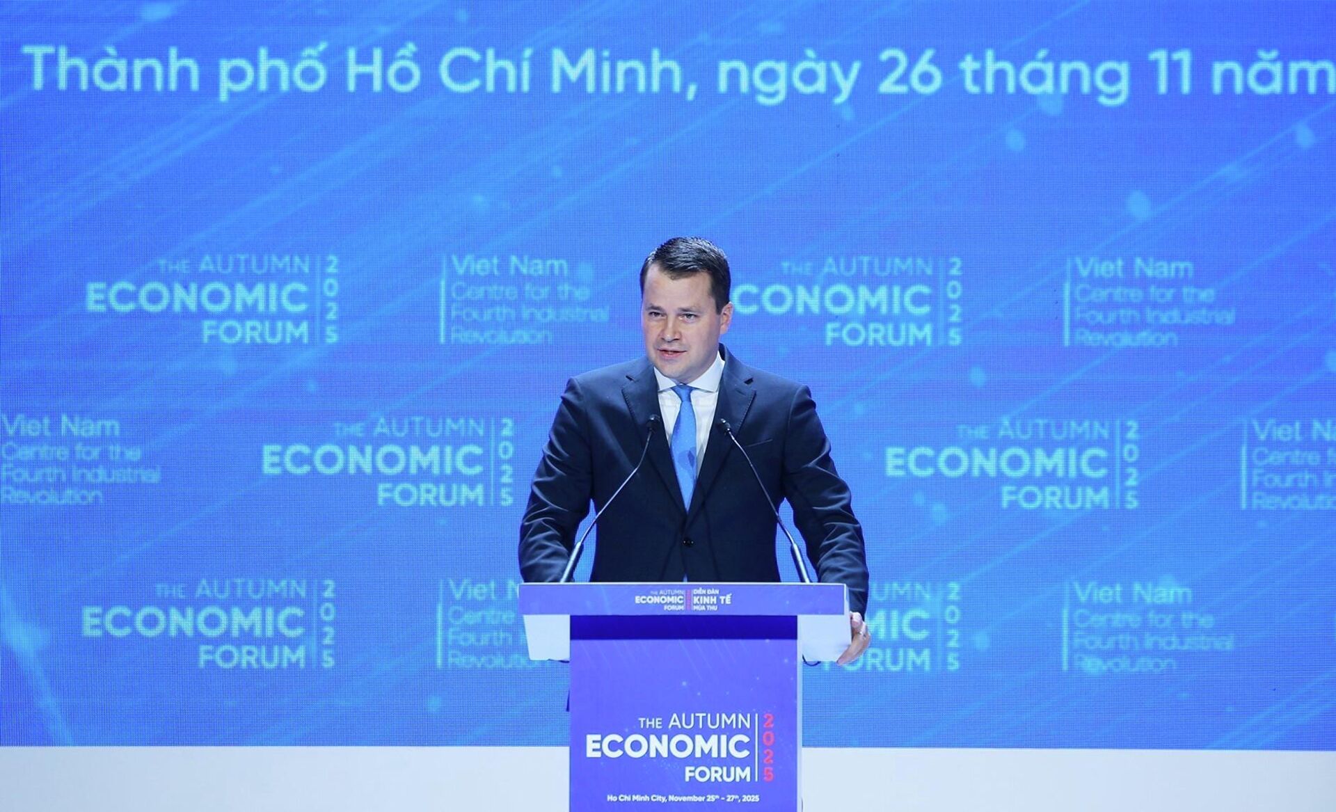 Giám đốc điều hành Diễn đàn Kinh tế thế giới (WEF) Stephan Mergenthaler phát biểu - Sputnik Việt Nam, 1920, 26.11.2025