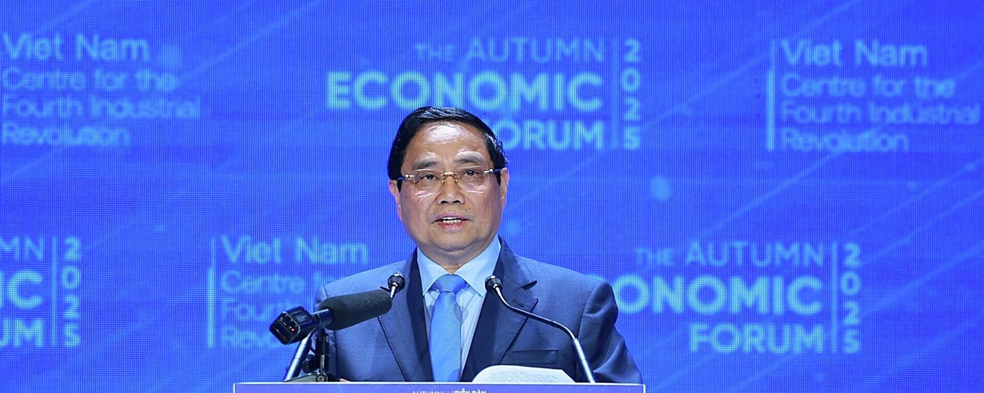 Thủ tướng Phạm Minh Chính phát biểu tại Diễn đàn Kinh tế mùa Thu 2025 Thủ tướng Phạm Minh Chính phát biểu tại Diễn đàn Kinh tế mùa Thu 2025 - Sputnik Việt Nam, 1920, 26.11.2025