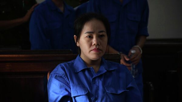 Bị cáo Nguyễn Thị Hồng Bích trước tòa - Sputnik Việt Nam