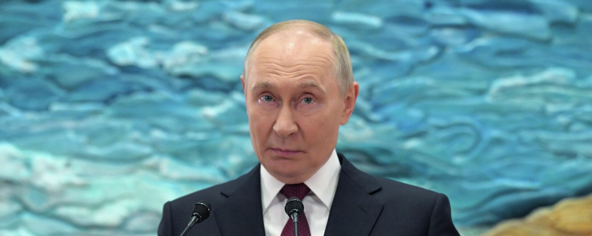 Tổng thống Nga Vladimir Putin - Sputnik Việt Nam, 1920, 27.11.2025