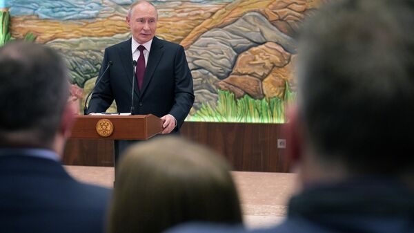 Tổng thống Nga Vladimir Putin - Sputnik Việt Nam