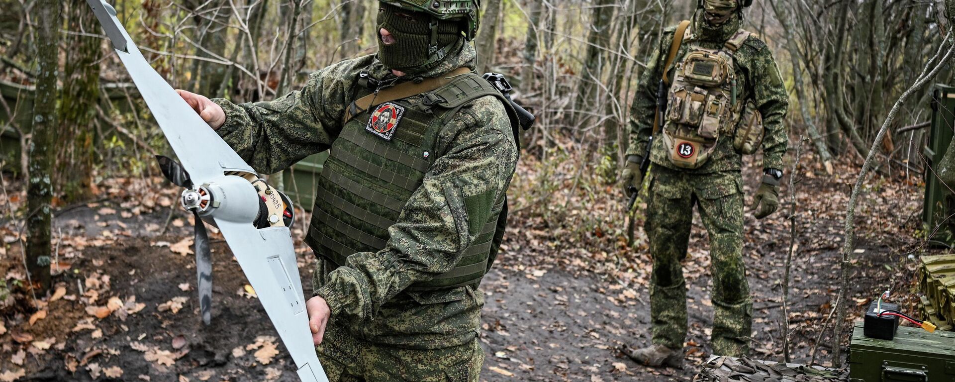 Một phi hành đoàn UAV của Nga đang tiến hành hoạt động chiến đấu trên mặt trận Kupiansk - Sputnik Việt Nam, 1920, 04.12.2025