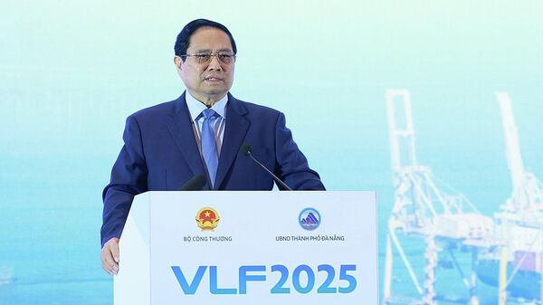 Thủ tướng Phạm Minh Chính dự Diễn đàn Logistics Việt Nam năm 2025 - Sputnik Việt Nam