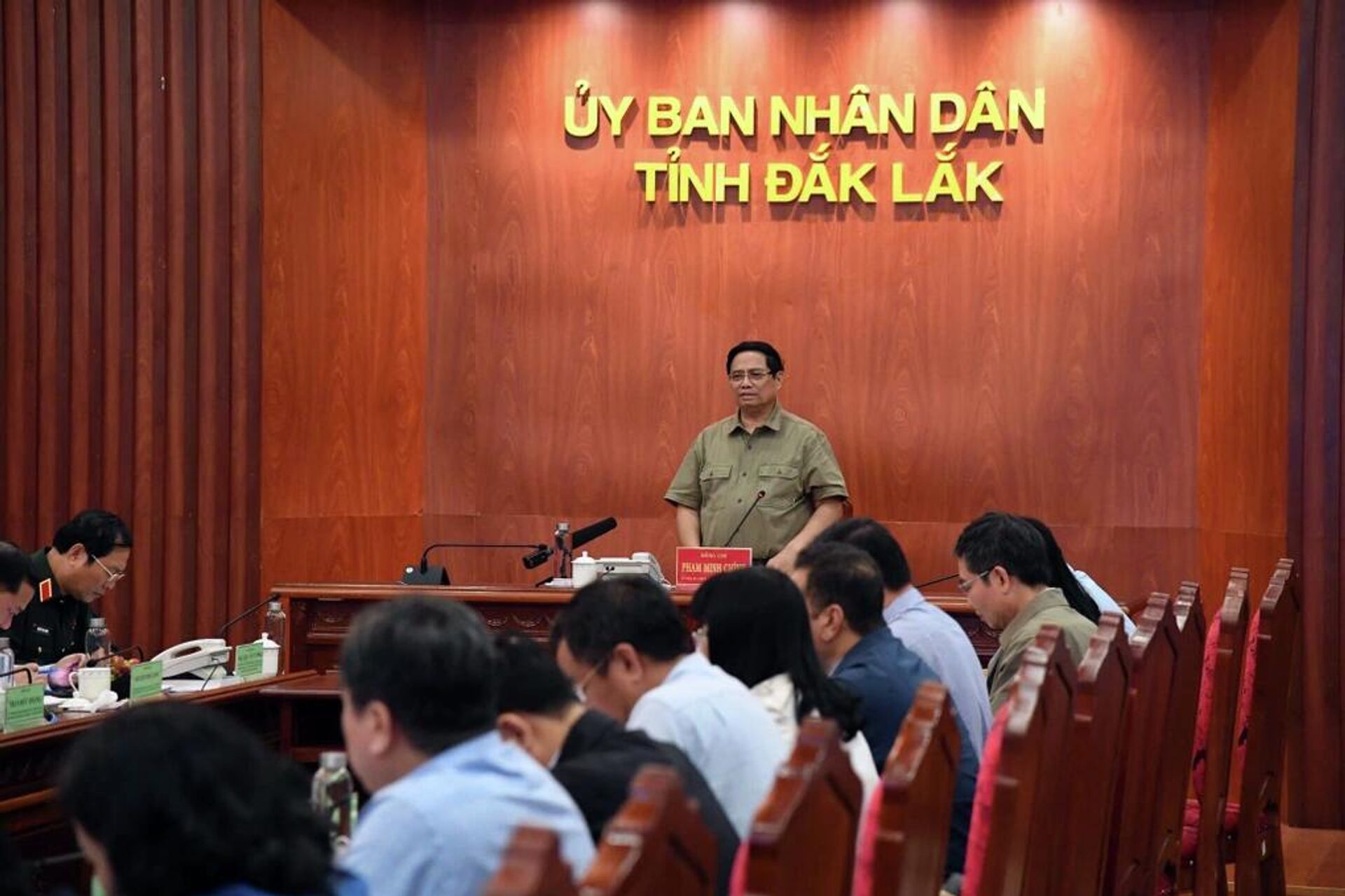 Thủ tướng Phạm Minh Chính chỉ đạo công tác khắc phục hậu quả bão lũ ở miền Trung - Sputnik Việt Nam, 1920, 30.11.2025