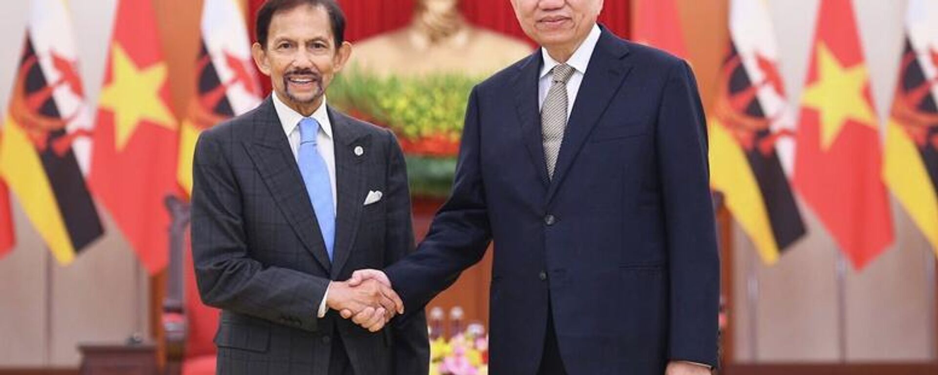 Tổng Bí thư Tô Lâm tiếp Quốc vương Brunei Darussalam Haji Hassanal Bolkiah - Sputnik Việt Nam, 1920, 30.11.2025