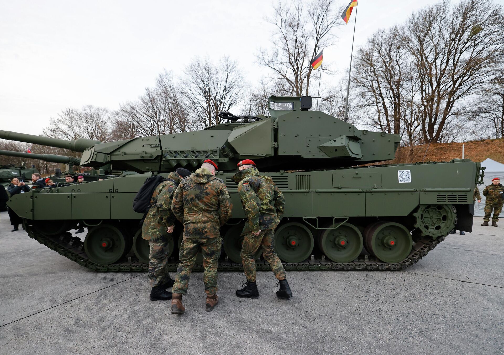 Xe tăng Leopard 2A8 Xe tăng Leopard 2A8 - Sputnik Việt Nam, 1920, 01.12.2025