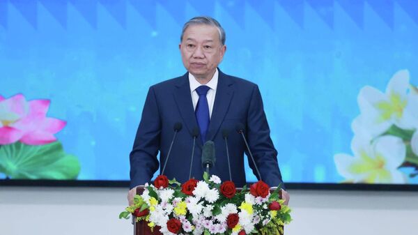 Tổng Bí thư phát biểu chính sách tại Học viện Chính trị và Hành chính Quốc gia Lào - Sputnik Việt Nam