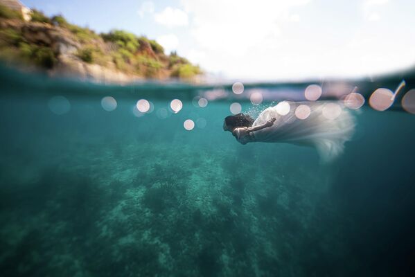 Tác phẩm của Nestor G Zavarce (Photo and Film) – Lọt vào vòng chung kết hạng mục Break The Rules, cuộc thi 2025 International Wedding Photographer of the Year - Sputnik Việt Nam