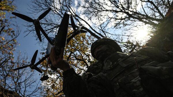 Công tác chiến đấu của phi hành đoàn UAV thuộc nhóm Trung tâm của Nga - Sputnik Việt Nam