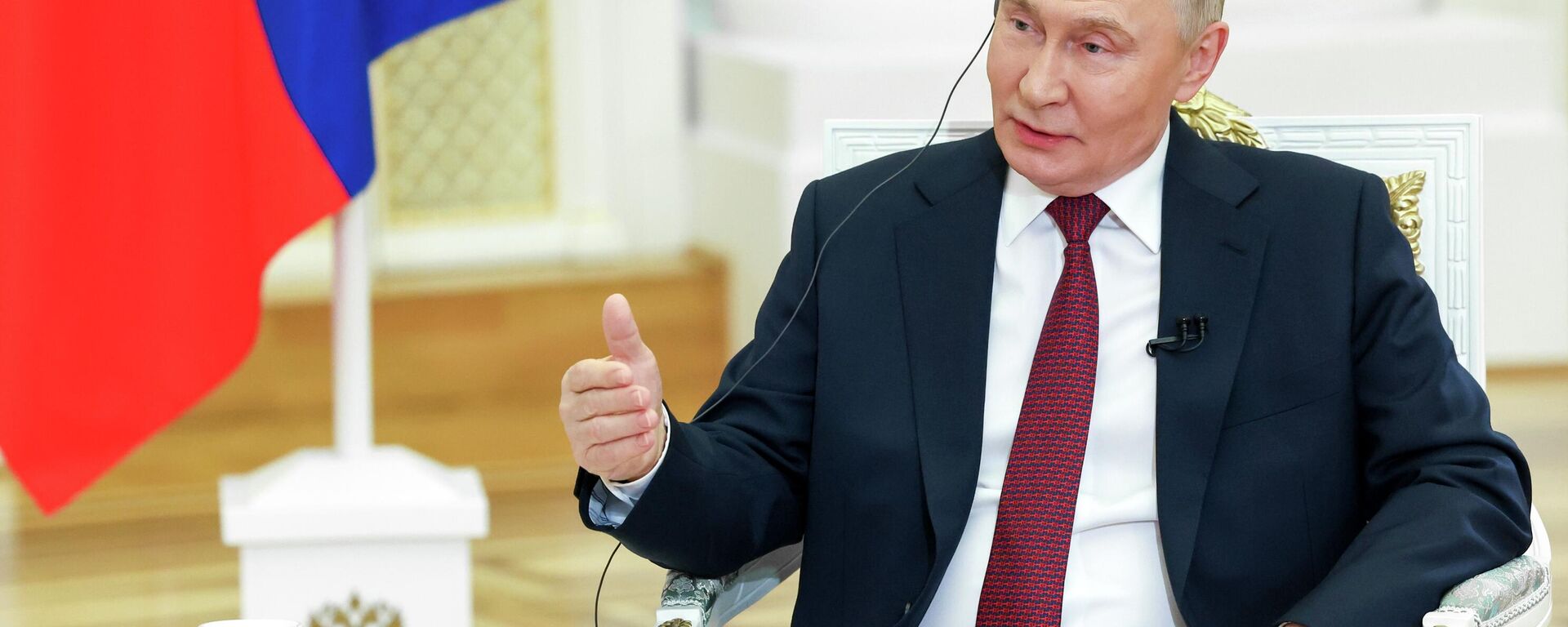 Tổng thống Vladimir Putin đã trả lời phỏng vấn kênh truyền hình Aaj Tak và India Today - Sputnik Việt Nam, 1920, 12.12.2025