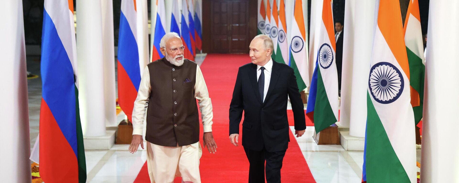 Chuyến thăm cấp nhà nước của Vladimir Putin tới Ấn Độ - Sputnik Việt Nam, 1920, 05.12.2025