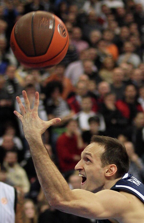 Cầu thủ bóng rổ Serbia Igor Rakocevic - Sputnik Việt Nam