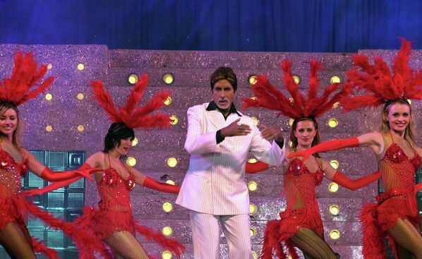Huyền thoại điện ảnh Ấn Độ Amitabh Bachchan - Sputnik Việt Nam