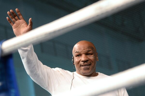 Huyền thoại quyền Anh Mike Tyson tại Ekaterinburg - Sputnik Việt Nam