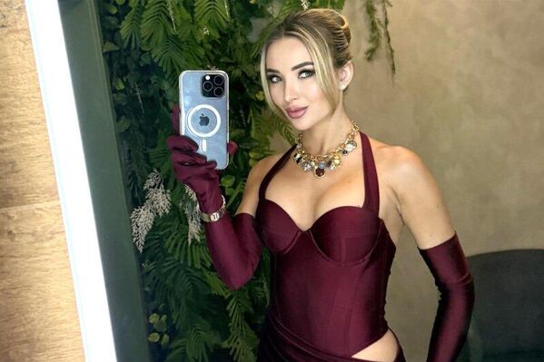 Hoa hậu Châu Âu 2025: Yulia Pavlikova đến từ Crưm - Sputnik Việt Nam