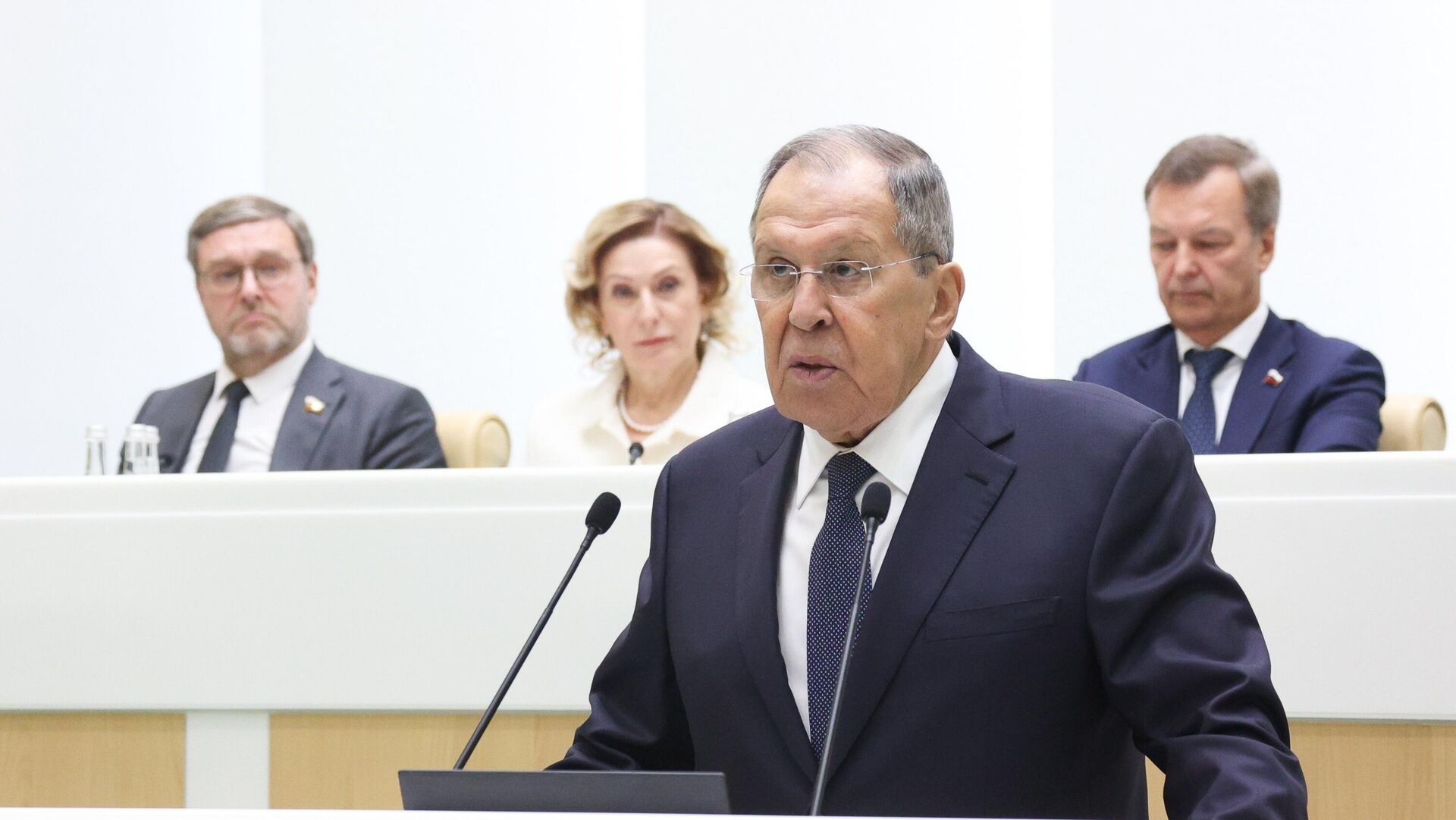 Bộ trưởng Ngoại giao Nga Sergey Lavrov Bộ trưởng Ngoại giao Nga Sergey Lavrov - Sputnik Việt Nam, 1920, 10.12.2025