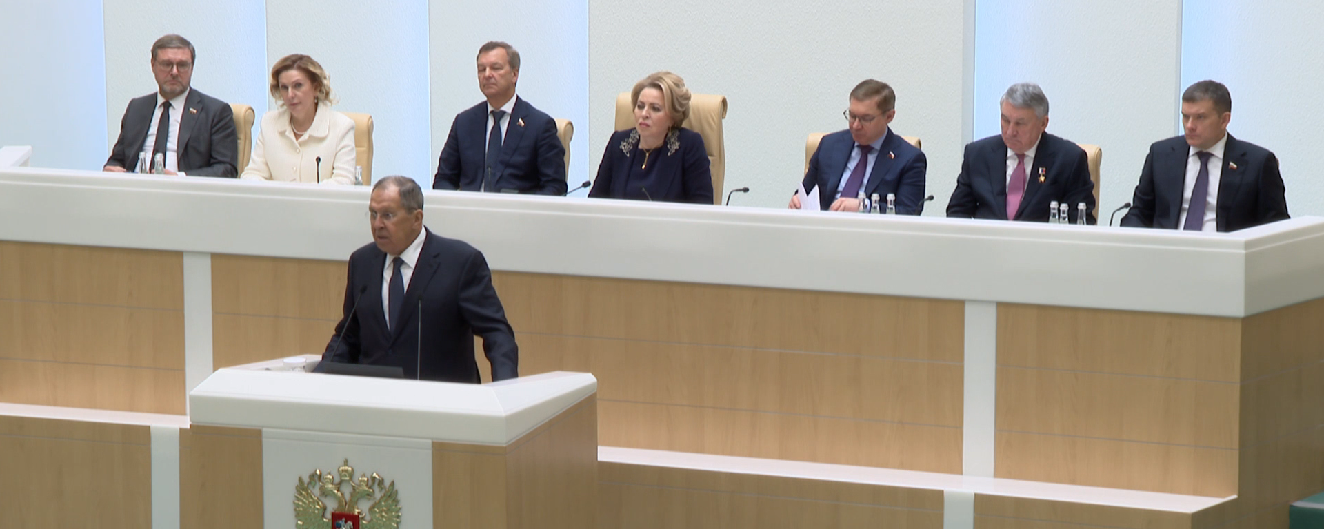 Ngoại trưởng Nga: Sputnik và RT đã chịu áp lực từ lâu trước cuộc khủng hoảng Ukraina - Sputnik Việt Nam, 1920, 10.12.2025