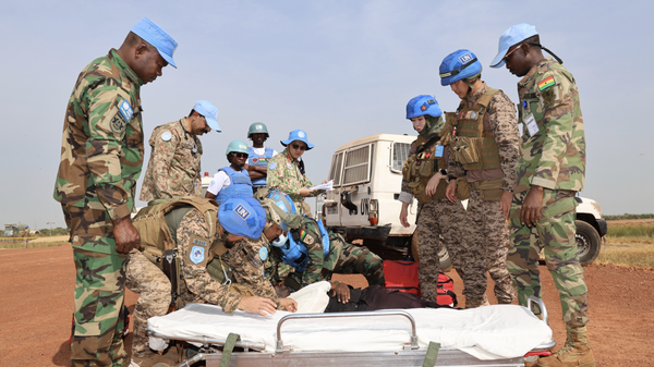 Quân y Việt Nam cùng các lực lượng tham gia diễn tập
 - Sputnik Việt Nam