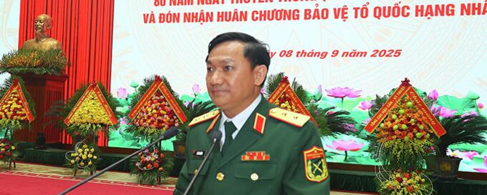 Trung tướng Lê Văn Hướng khi giữ chức Cục trưởng Quân lực, Bộ Tổng tham mưu, tháng 9/2025. - Sputnik Việt Nam, 1920, 12.12.2025