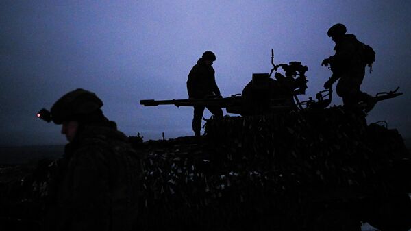 Một đài quan sát trên không của Lữ đoàn bộ binh cơ giới 169 của Nga tại hướng Krasnyi Lyman trong chiến dịch quân sự đặc biệt. - Sputnik Việt Nam