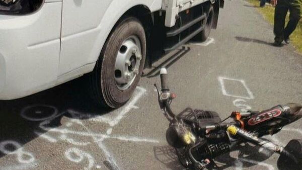 Hiện trường vụ tai nạn ở Vĩnh Long - Sputnik Việt Nam