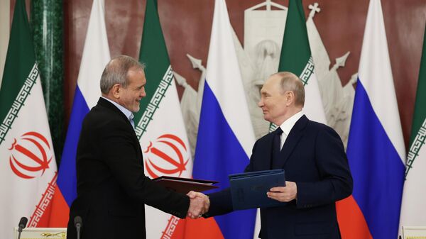 Lễ ký kết Hiệp định Đối tác Chiến lược Toàn diện giữa Nga và Iran - Sputnik Việt Nam