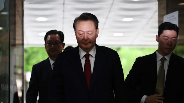 Cựu Tổng thống Hàn Quốc Yoon Suk Yeol ra trước tòa - Sputnik Việt Nam