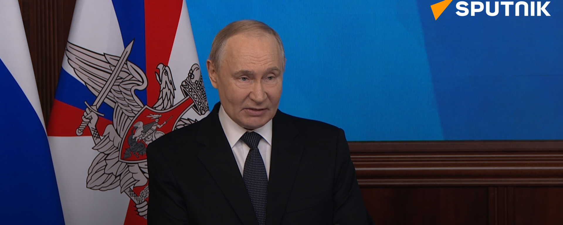 Tổng thống Nga Vladimir Putin: Nga sẽ giải phóng các vùng đất bằng biện pháp quân sự - Sputnik Việt Nam, 1920, 17.12.2025