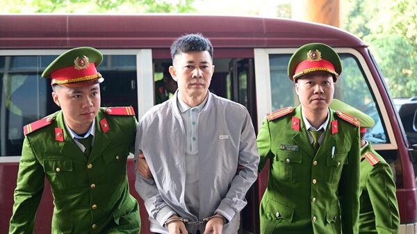  Bị cáo Nguyễn Duy Hưng - Sputnik Việt Nam