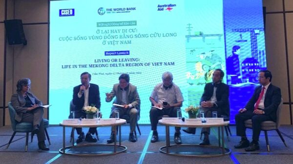 Các đại biểu trao đổi thảo luận tại hội nghị - Sputnik Việt Nam