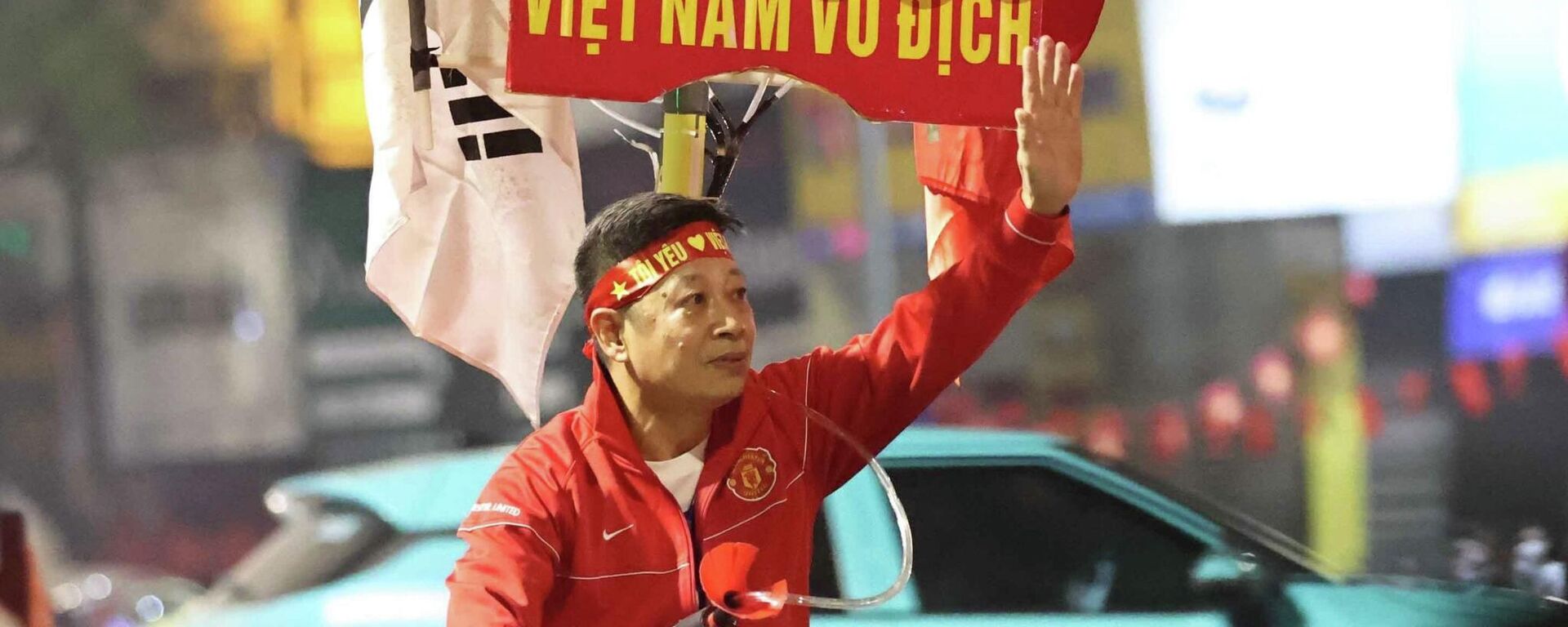 Người dân Thủ đô ăn mừng chiến thắng - Sputnik Việt Nam, 1920, 13.01.2026