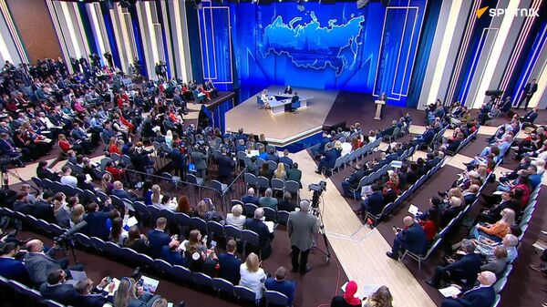 Tổng thống Nga Vladimir Putin: Nga sẵn sàng và mong muốn chấm dứt xung đột ở Ukraina bằng các biện pháp hòa bình - Sputnik Việt Nam