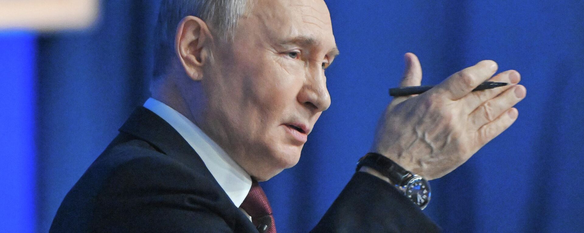 Tổng kết năm cùng Vladimir Putin 2025 - Sputnik Việt Nam, 1920, 19.12.2025